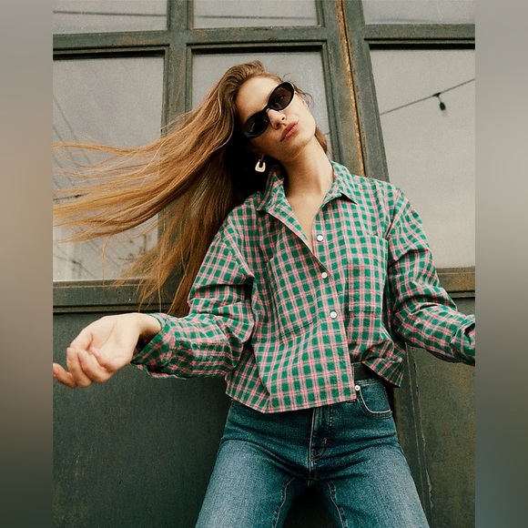 Madewell The Signature Poplin Crop Shirt in Plaid Classic Indigo - Picture 11 of 11